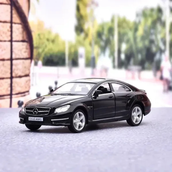 1:36 Mercedes Benz CLS 63 AMG Diecast Model - Image 8