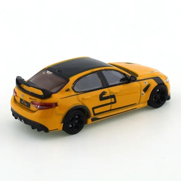 1/64 Scale Alfa Romeo Giulia Diecast Model - Image 6