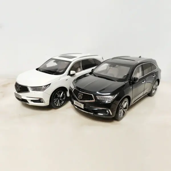 1:18 Scale Acura MDX Diecast Model Car