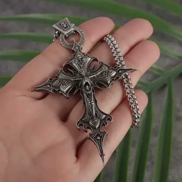 Vintage Christian Cross Pendant Necklace - Image 5