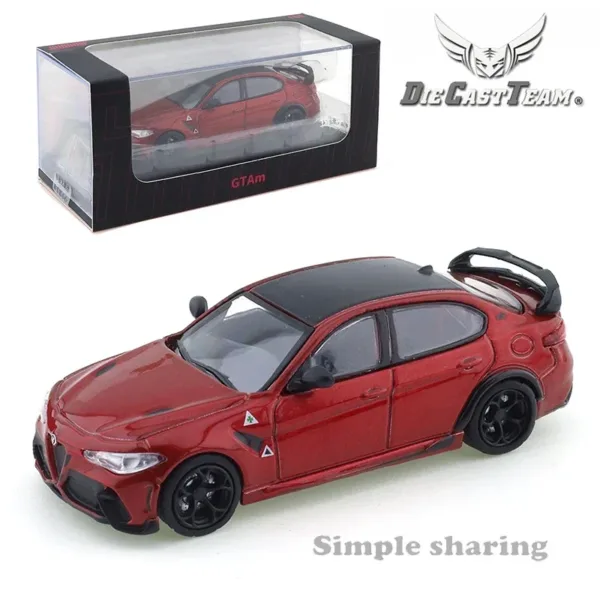 1:64 Scale Diecast Alfa Romeo Giulia Model - Image 12