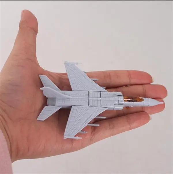 Airplane Assembly Model Set of 8 Mini Toys - Image 5