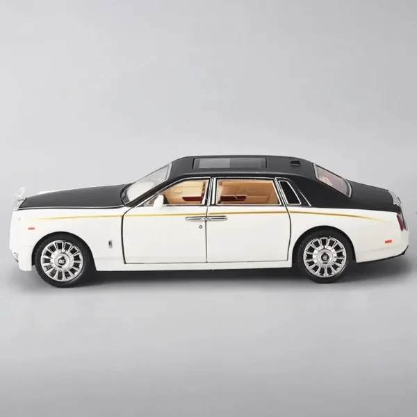 1:24 RR Phantom Diecast Car with Light & Sound - Image 4