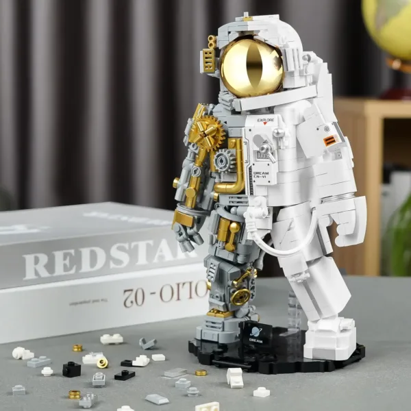 1088PCS Astronaut Building Blocks Set - Image 3