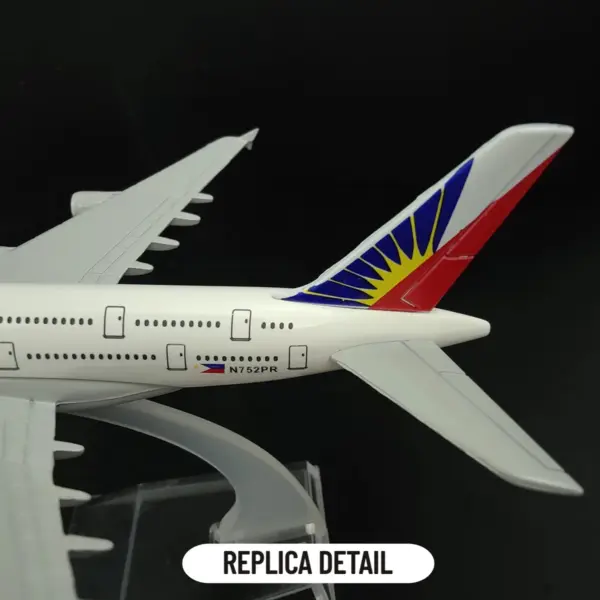 1:400 Scale Metal Airbus A380 Model Plane - Image 5