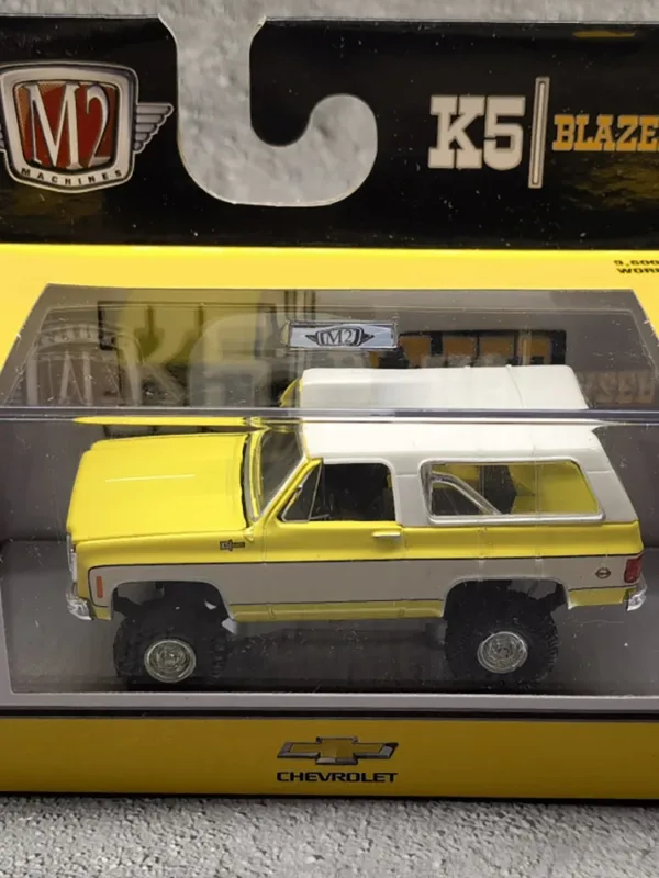 1973 M2 K5 Cheyenne 1/64 Diecast Model - Image 8