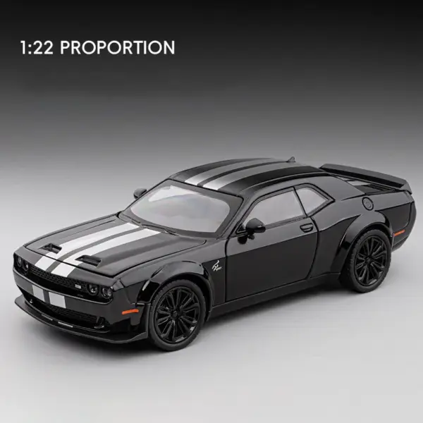 1:24 Dodge Challenger Hellcat Alloy Model Car - Image 9