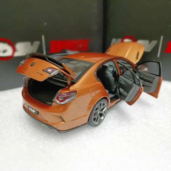 1:18 Scale Holden HSV GTSR Diecast Model Car - Image 3