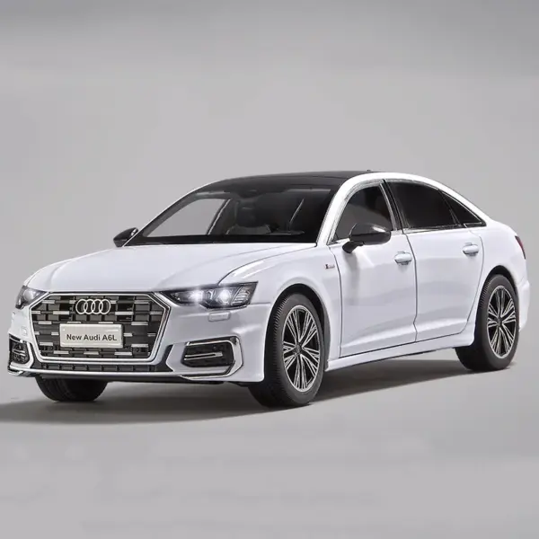 1:18 A6L Alloy Diecast Car Model with Sound - Image 7