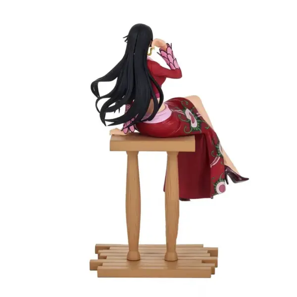 21cm Boa Hancock One Piece Anime Figure - Image 4