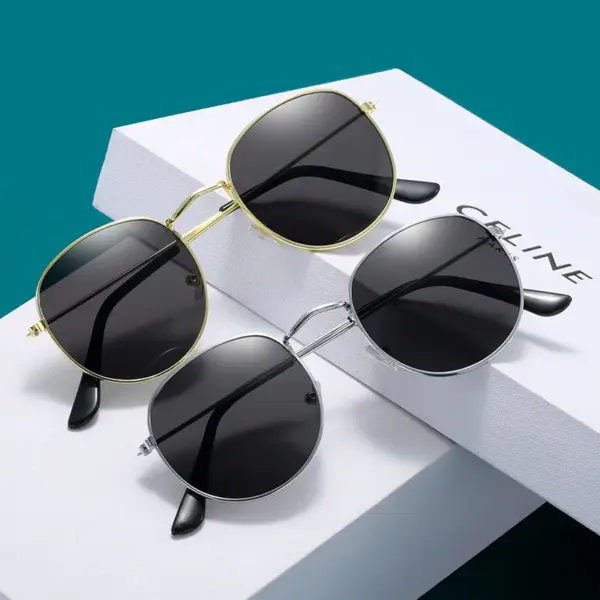 Vintage Round Metal Sunglasses for Women - Image 2