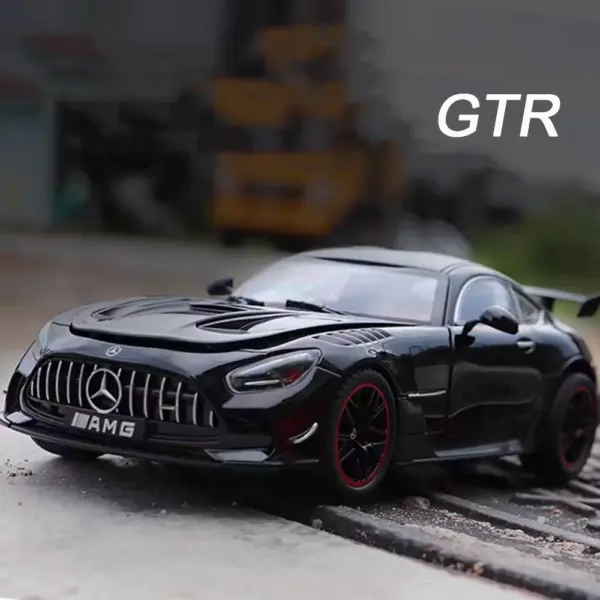 1:18 Scale Diecast GTR Car Model with Sound