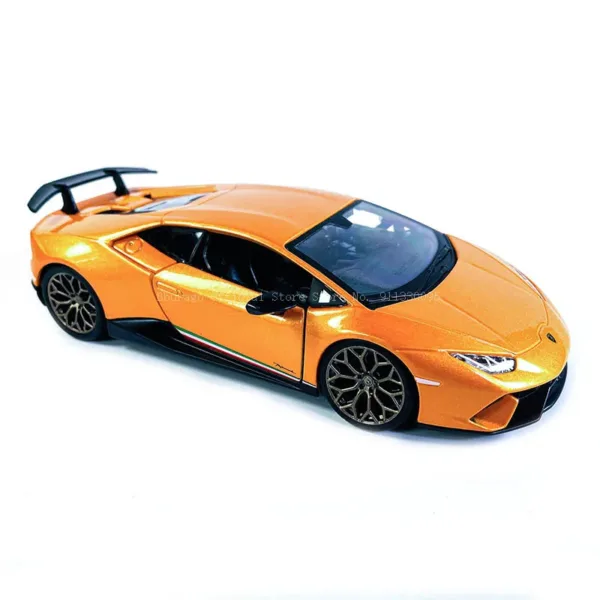 1:24 Scale Lamborghini Huracan Diecast Model - Image 4