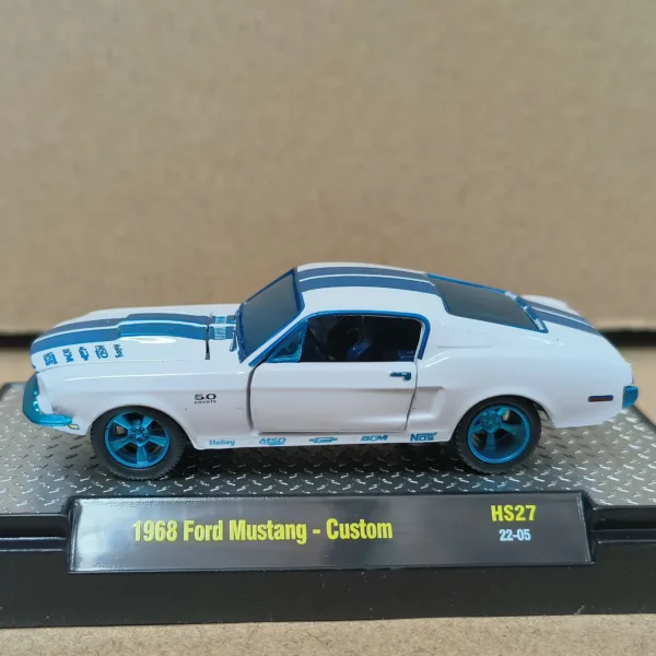 1968 Ford Mustang 1/64 Alloy Model Car - Image 2