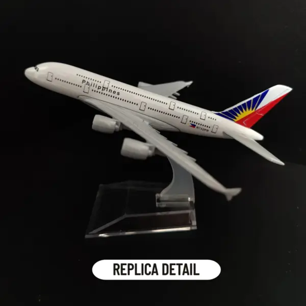 1:400 Scale Metal Airbus A380 Model Plane - Image 6