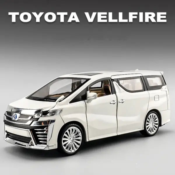 1:32 Toyota Vellfire Alloy Model Car