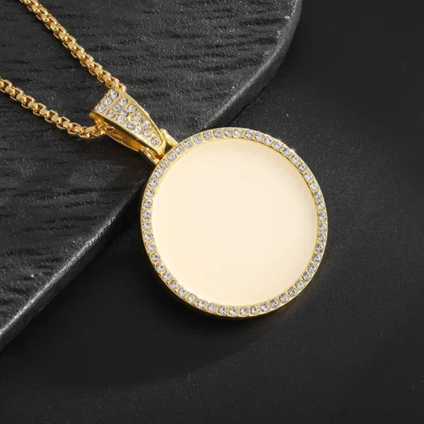 Round Photo Frame Pendant Necklace Unisex - Image 3