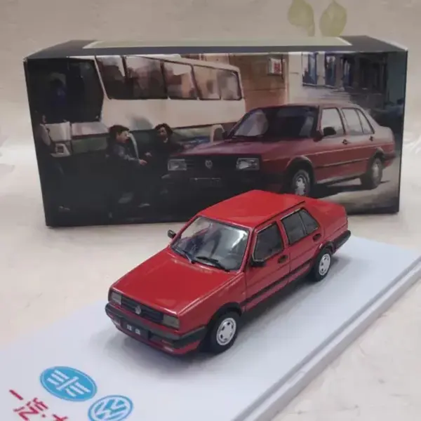 1:43 Scale Jetta Classic Diecast Model Car - Image 3