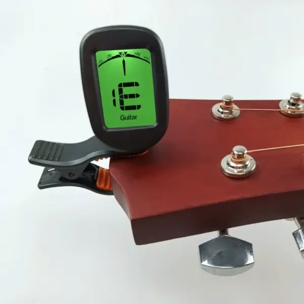 Clip-On Guitar and Ukulele Tuner with LCD Screen - Image 6