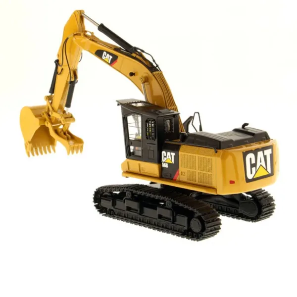 CAT 1:50 Scale Diecast Forest Logger Model - Image 3