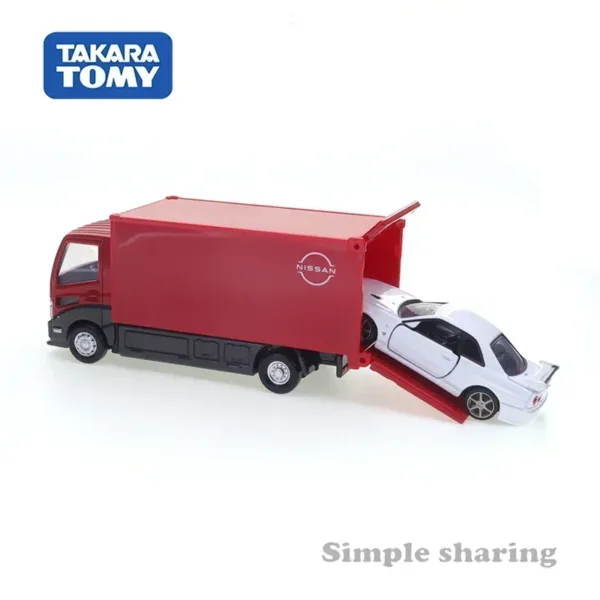 Nissan Skyline GT-R Tomica Transporter Set - Image 4