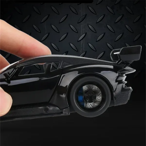 1:32 Aston Martin Vulcan Diecast Model Car - Image 6