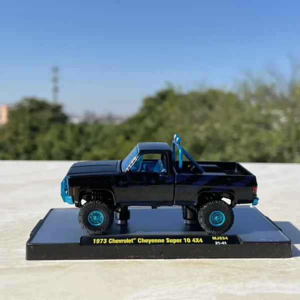 1973 Cheyenne Super 10 4X4 Diecast Model - Image 2