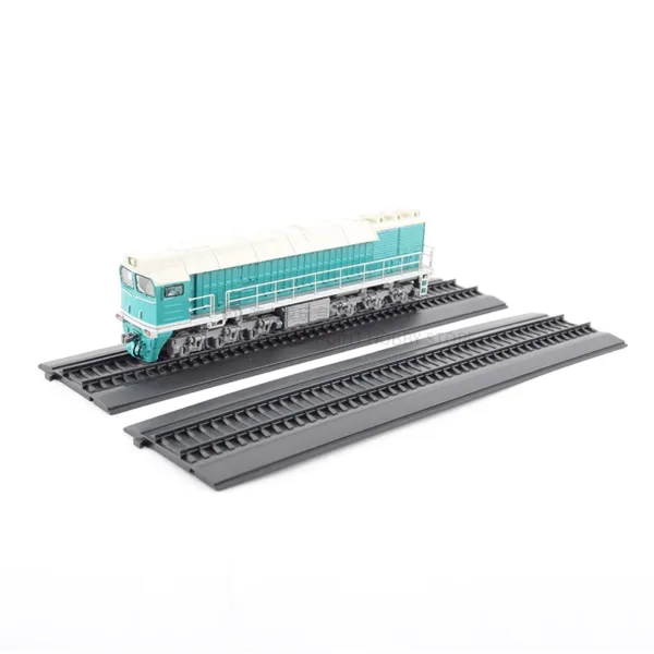 TE114 Diesel Locomotive Model 1:87 Collectible - Image 7