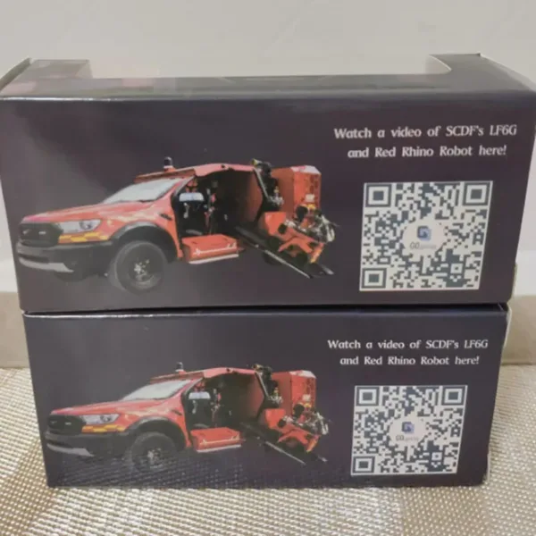 1:64 Scale SCDF Ford Fire Engine Model - Image 3