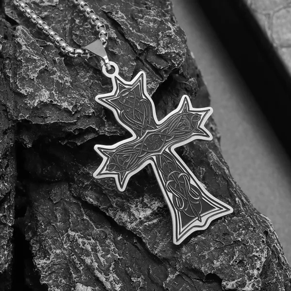 Punk Red Cross Templar Pendant Necklace - Image 15