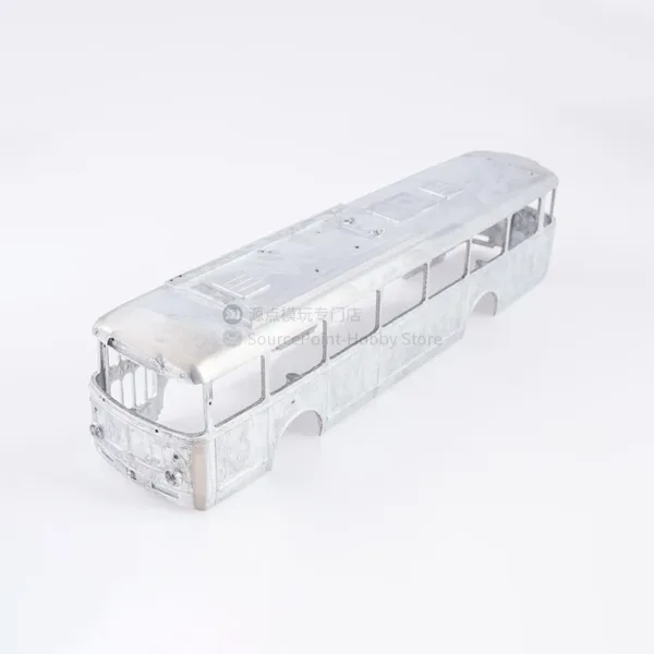 Skoda 9TR Trolley Bus Model Kit 1:43 - Image 2