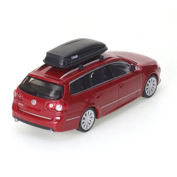 1/64 Scale Volkswagen R36 Diecast Station Wagon - Image 4