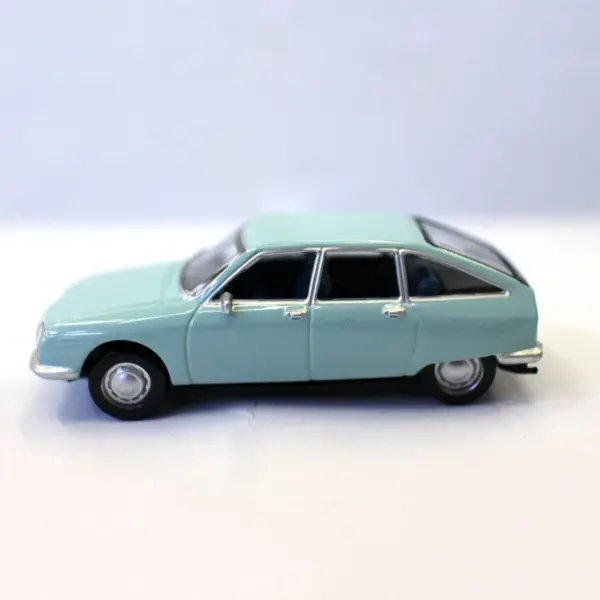 1:64 Scale Citroen GS Diecast Car Model - Image 2