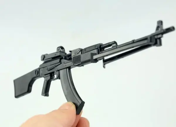 1:6 Scale RPK-74 Model Gun for Action Figures - Image 2