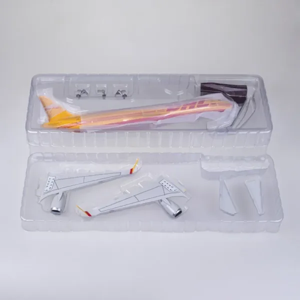 DHL B737 Resin Model 1:85 Scale Aircraft - Image 6