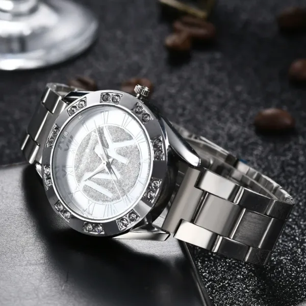 Luxury Women's Crystal Diamond Watch Gold - Image 7