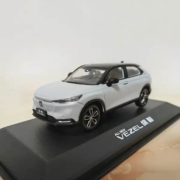 1:43 VEZEL 2023 Diecast Car Model Collectible