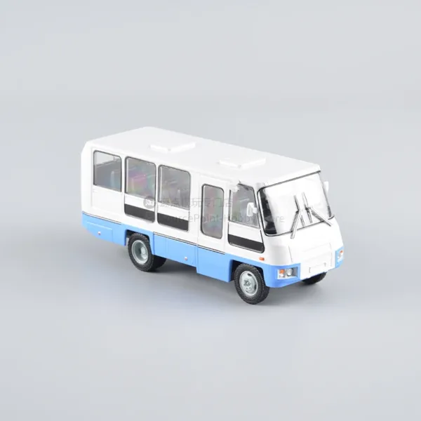 Kurgan Kavz-3275 Model Bus 1:43 Scale - Image 5