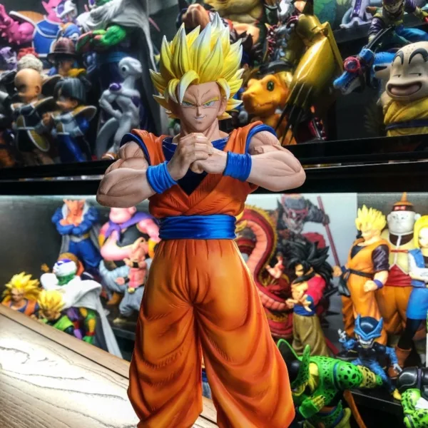 30cm Dragon Ball Goku Super Saiyan Figure