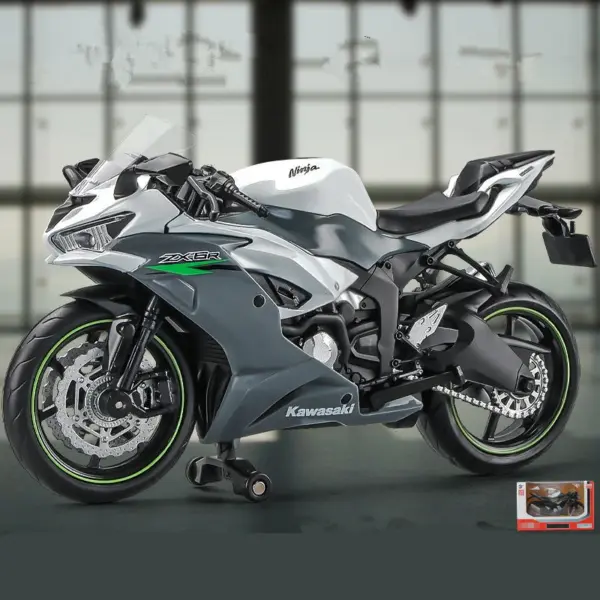 1/12 Scale Kawasaki Ninja ZX-6R Model Bike - Image 8