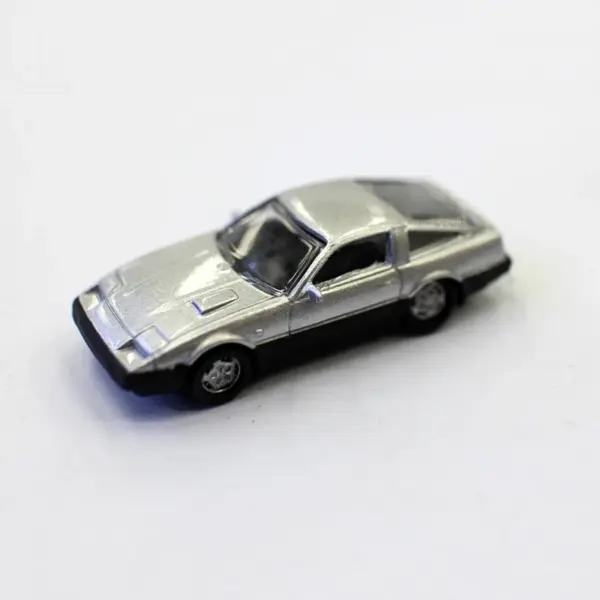 1:100 Scale Nissan Fairlady Z300ZX Diecast Model - Image 5