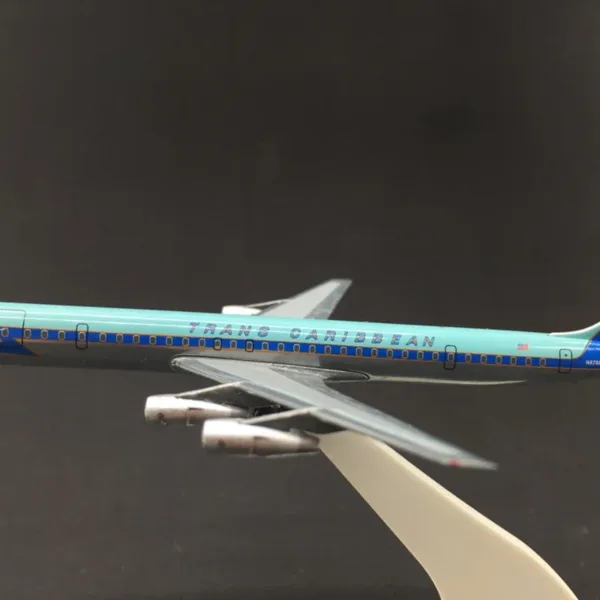 DC-8 Trans Caribbean Airlines Model Airplane 1:500 - Image 3