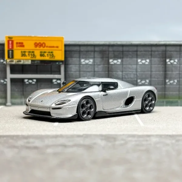 1/64 Koenigsegg CC850 Diecast Model Silver Car - Image 6