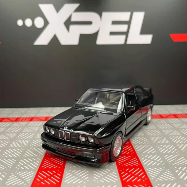 1/36 BMW M3 E30 1987 Diecast Model Car - Image 7