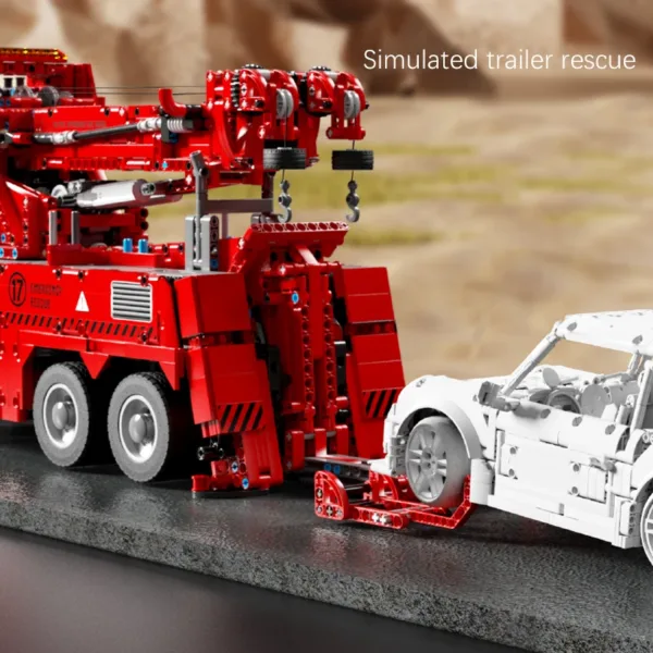 Electric Remote Control Crane Truck Building Set - Image 5