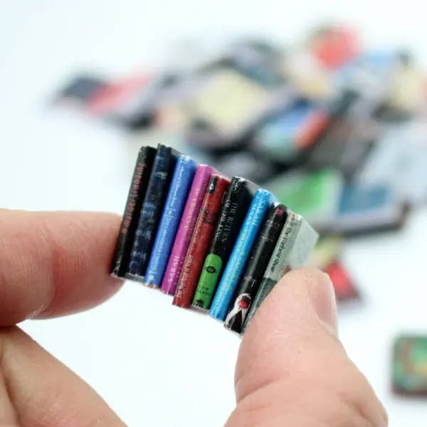 10PCS Miniature Books for Dollhouse Decor - Image 4