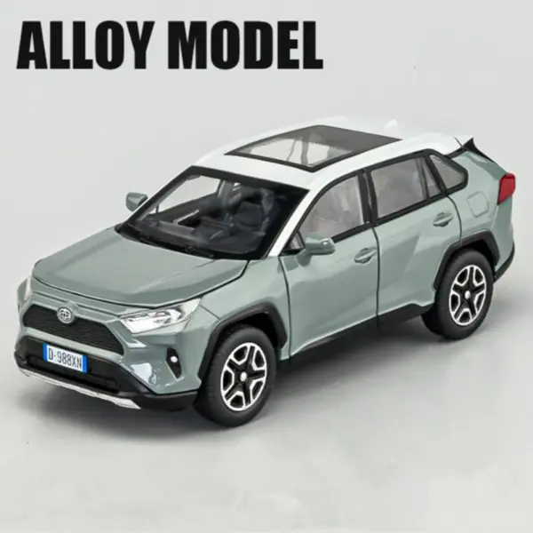 1:32 Scale RAV4 SUV Diecast Metal Model - Image 9