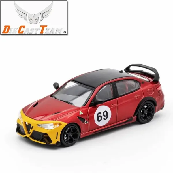 1/64 Scale Alfa Romeo Giulia Diecast Model - Image 11