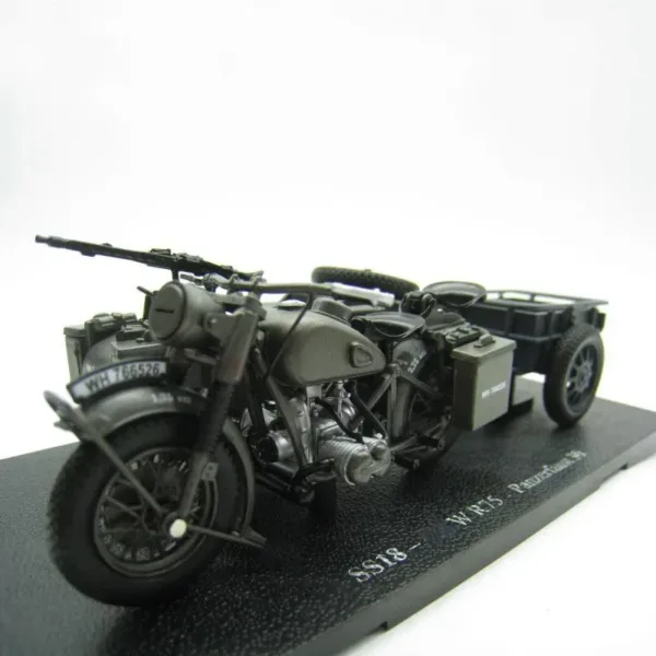 1/24 Scale Diecast Alloy R75 Motorcycle Model