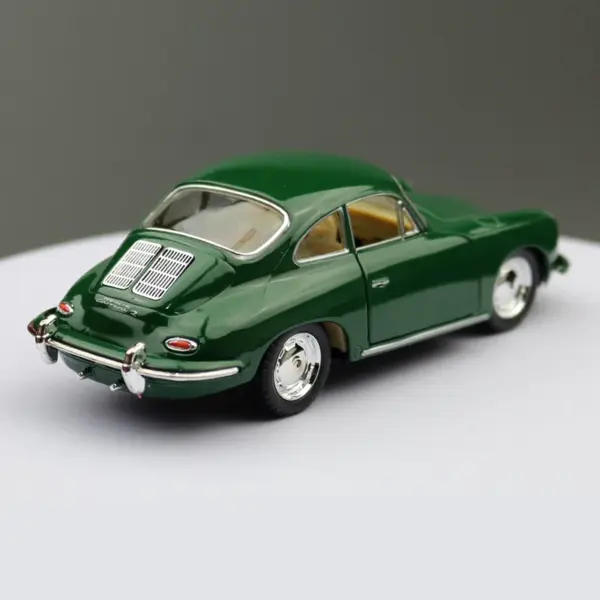 1:32 Scale Diecast Alloy Carrera Coupe Model - Image 2